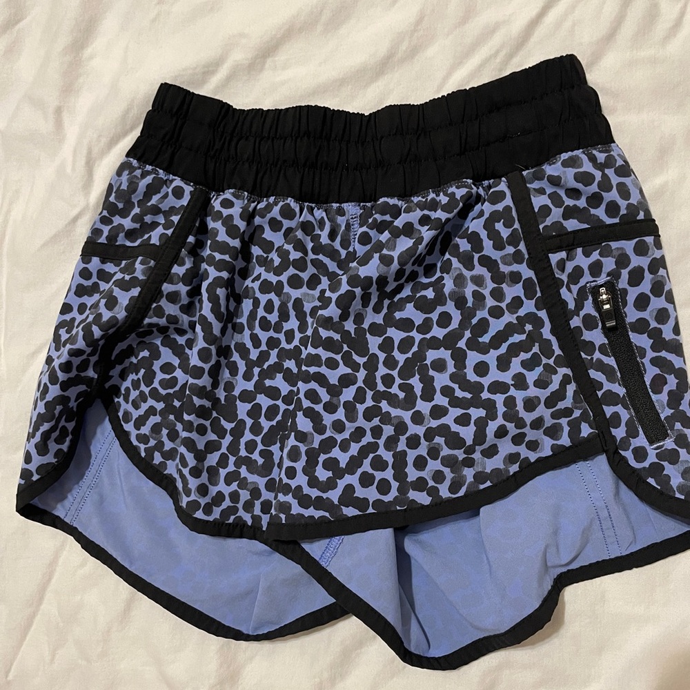 lululemon blue black running shorts size 4